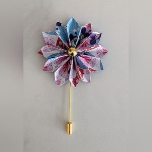 Baby Doll Flower Lapel Pin